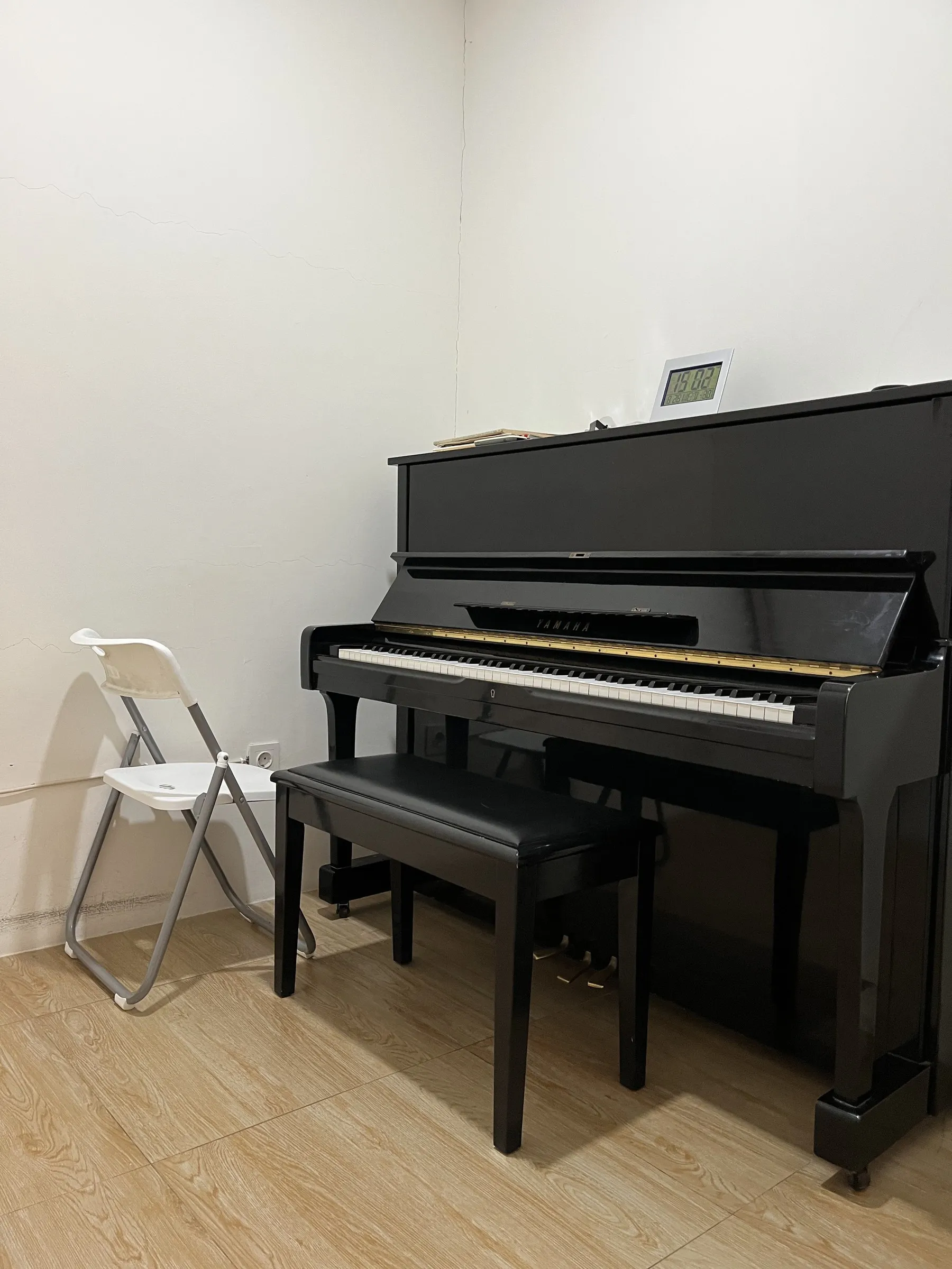 Ruang kelas piano lain di Cendana Music School